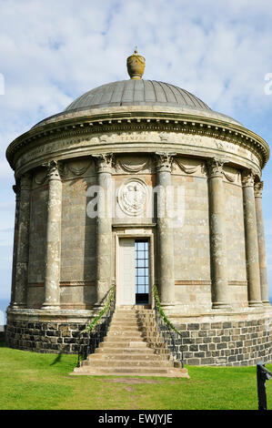 Mussenden Temple is a small circular building located on cliffs near Castlerock in County Derry. Northern Ireland. UK Stock Photo