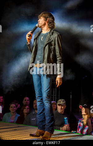Clarkston, Michigan, USA. 27th June, 2015. CHRIS JANSON performing on the Good Times & Pick Up Lines Tour at DTE Energy Music Theatre in Clarkston Mi on June 27th 2015 © Marc Nader/ZUMA Wire/Alamy Live News Stock Photo