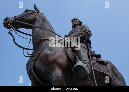 Memphis, Tennessee, USA. 28th June, 2015. The statue of Nathan Bedford Forrest, located at Health Sciences Park in Memphis. Memphis Mayor A.C. Wharton has proposed removing the statue and gravesite amid continued public outcry. © Raffe Lazarian/ZUMA Wire/ZUMAPRESS.com/Alamy Live News Stock Photo