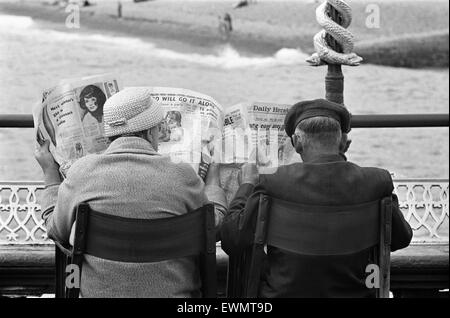 Holiday scenes in Brighton, East Sussex. July 1963. Stock Photo