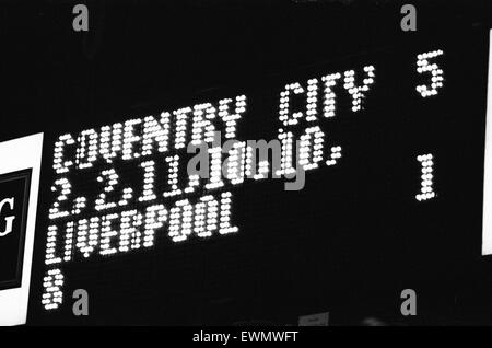 Coventry 5-1 Liverpool, Premier league match at Highfield Road, Saturday 19th December 1992. Scoreboard. Stock Photo