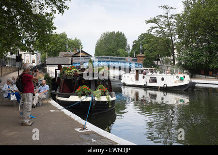 General view of a floating cafe at London's idyllic Little Venice' Stock Photo