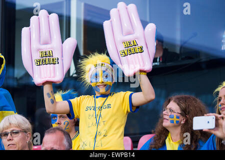 Prague, Czech Republic. 27th June, 2015. Sweden fans (SWE) Football/Soccer : UEFA Under-21 European Championship Czech Republic 2015 Semi-final match between Denmark 1-4 Sweden at Stadion Letna in Prague, Czech Republic . © Maurizio Borsari/AFLO/Alamy Live News Stock Photo