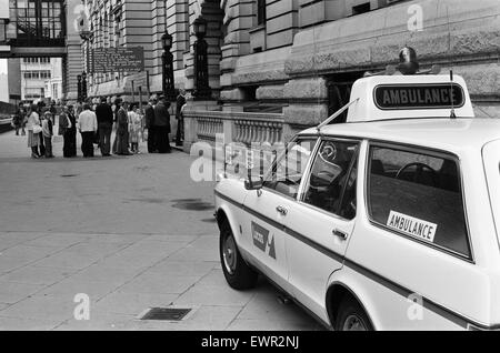 Smallpox Outbreak Birmingham 1978. Janet Parker a British medical Stock ...