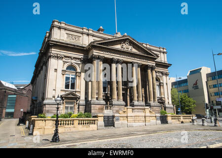 Exterior of old court County Sessions House next to Walker Art Gallery,Liverpool,England,Merseyside.U.K.,Europe. Stock Photo