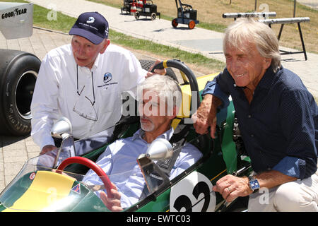 Weybridge, Surrey, UK. 30th June, 2015. Great British Bake Off presenter Paul Hollywood joins former Formula 1 stars John Surtees, Damon Hill and Derek Bell for the Henry Surtees Foundation Brooklands Team Challenge at Mercedes-Benz World in Weybridge Surrey 30.06.2015 Credit:  theodore liasi/Alamy Live News Stock Photo