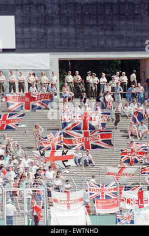 England v Soviet Union 1-3 1988 European Championships, Hanover Germany Group Match B. England fans. 18th June 1988 Stock Photo