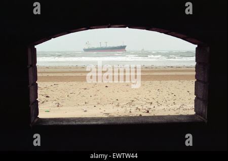 The tanker Freja Svea, which ran aground at Redcar, North Yorkshire. 2nd March 1993. Stock Photo