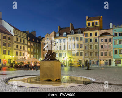 Old town market place of Warsaw Poland at night Stock Photo