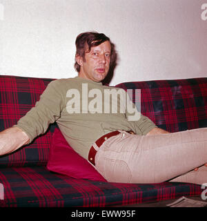 Der deutsche Schauspieler Heinz Baumann, Deutschland 1970er Jahre. German actor Heinz Baumann, Germany 1970s. 6x6Dia68 Stock Photo