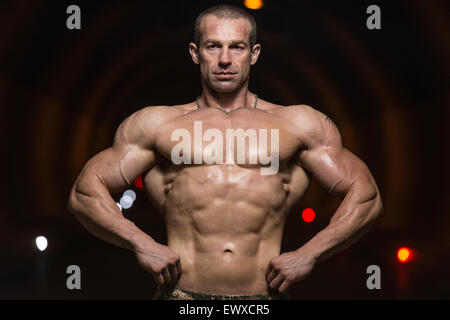 2,491 Bodybuilding Poses Stock Photos - Free & Royalty-Free Stock Photos  from Dreamstime