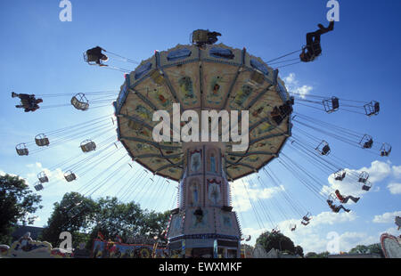 DEU, Germany, Aachen, kermis Oecher Bend, carousel.  DEU, Deutschland, Aachen, Kettenkarussel auf der Kirmes Oecher Bend. Stock Photo