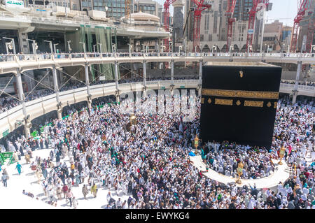 MECCA, SAUDI ARABIA- MAR 14, 2015 : kaaba and the kiswah (cloth that covers the kaaba) at Masjidil Haram Stock Photo