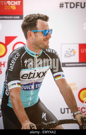 Utrecht, The Netherlands. 2nd July, 2015. Team Etixx Quick Step, Mark Cavendish, Tour de France Team Presentation, Thursday July 2, 2015. Utrecht, The Netherlands Credit:  Jan de Wild/Alamy Live News Stock Photo