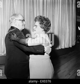 Top Rank Reading Charity Ball, Top Rank Ballroom, Reading, Berkshire, 28th October 1967 ...