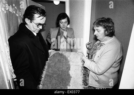 Enfield Poltergeist. Goings on at the Hodgson household in Green Street, Enfield. Peggy Hodgson. 17th February 1978. Stock Photo