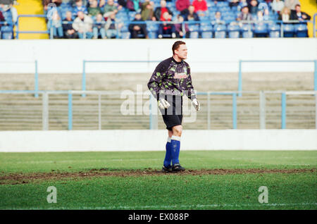 Cardiff 1-4 Fulham, League Division 3 match at Cardiff City Stadium, Saturday 9th March 1996. Goalkeeper David Williams in action. Stock Photo