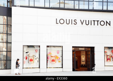 Los Angeles, California, USA. 16th July, 2019. Louis Vuitton store at 468  N. Rodeo Drive, Beverly Hills. Credit: Ringo Chiu/ZUMA Wire/Alamy Live News  Stock Photo - Alamy