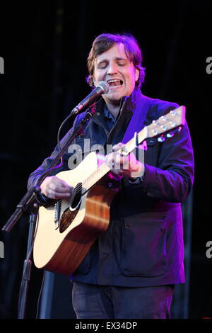 Delamere, UK. 5th July, 2015. Former Starsailor frontman James Walsh performs live at Delamere Forest supporting James. Stock Photo