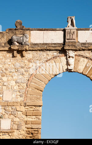 Statue of Pedro Espinosa in the Plaza de Santa Maria with a pavement cafe  and the giants arch to the rear, Antequera, Spain Stock Photo - Alamy