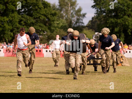 10 Trg Bn Inter Platoon Gun Run at the Farewell to the Garrison Festival, Bordon, Hamsphire, UK. Saturday 27 June 2015. Stock Photo