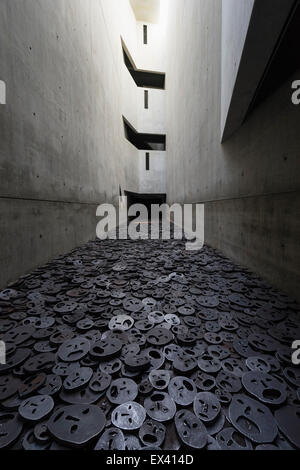 Interior architecture of the Memory Void room at the Jewish Museum in Kreuzberg Berlin Germany Stock Photo