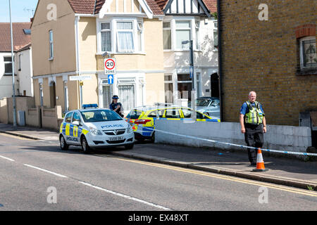 Westcliff on Sea, Essex, UK. 6th July, 2015. Police have launched a murder enquiry after a man was found stabbed inside a house in Beedell Avenue, Westcliff. Credit:  darren Attersley/Alamy Live News Stock Photo