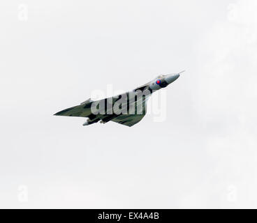 Final Flight Over Yorkshire Air Museum Elvington of Former RAF Vulcan Bomber XH558 York England United Kingdom UK Stock Photo