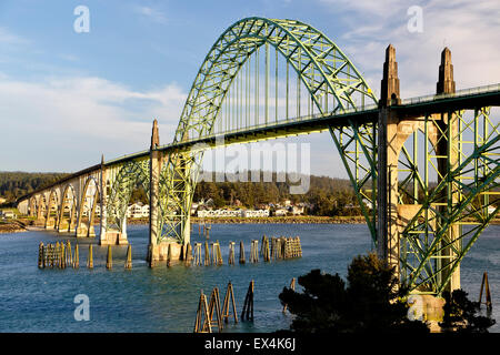 Yaquina Bay Bridge, Newport, Oregon USA Stock Photo