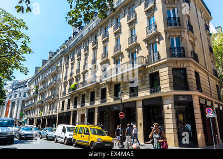 Paris, France, People Shopping in the le Marais District.Rue des Archives, Luxury Brands Stores, City Buildings, gentrification, paris storefronts Stock Photo