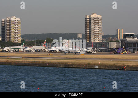 LONDON CITY AIRPORT DOCKLANDS Stock Photo