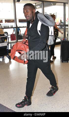 Lamorne Morris, best known for playing Winston in the Fox sitcom 'New Girl', departs Los Angeles International Airport (LAX)  Featuring: Lamorne Morris Where: Los Angeles, California, United States When: 05 May 2015 C Stock Photo