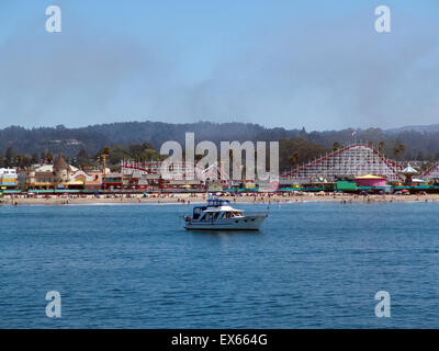 Santa Cruz, California, USA. View of the pacific ocean, beach and amusements on the boardwalk. © Becky Matthews Stock Photo