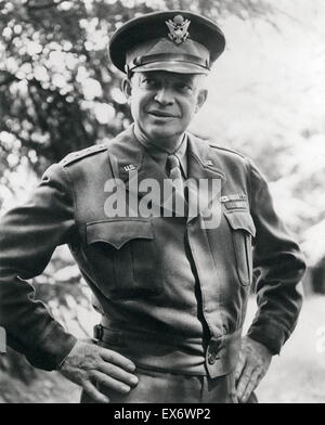 US General D. Eisenhower during Liberation Paris (August 1944 Stock ...