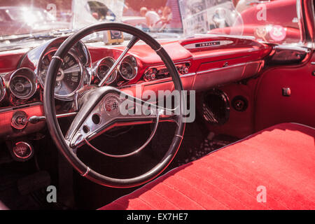 Interior dash board view of a classic 1960s Chevrolet Impala Stock Photo