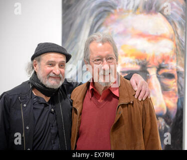 Sydney, Australia. 9th July, 2015. . 09th July, 2015. French-born Sydney artist Bruno Jean Grasswill and Actor Michael Caton pose for photographs at the Art Gallery of NSW in Sydney. Archibald Packing Room Prize Winner and Finalists Announced. Credit:  MediaServicesAP/Alamy Live News Stock Photo