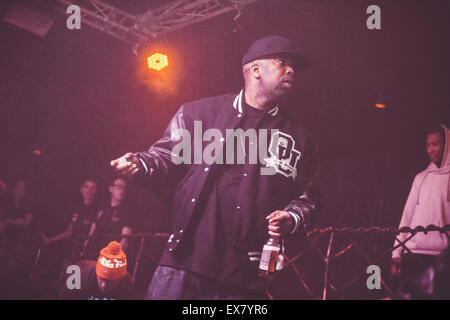 MOSCOW, RUSSIA - 4 APRIL, 2015 : Outlawz (Young Nobble, Hussein Fatal, Edidon) at rap concert in Skazka Bar Stock Photo