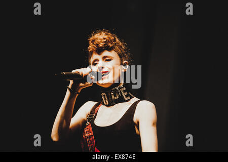 MOSCOW, RUSSIA - 29 JANUARY, 2015 : Kiesza singing at HP Music event at Yotaspace nightclub Stock Photo