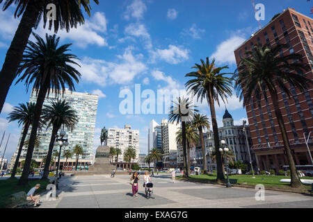 Plaza Independencia, Montevideo, Uruguay, South America Stock Photo