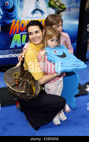Angie Harmon at the Los Angeles premiere of 'Monsters vs. Aliens'. Stock Photo