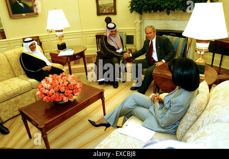 A file picture dated 23 July 2006 shows United States President George W. Bush meeting with Prince Saud al-Faisal, Foreign Minister of Saudi Arabia in the Oval Office of the White House in Washington, DC, USA. From left to right: Prince Turki al-Faisal, Ambassador of Saudi Arabia to the United States, Prince Saud al-Faisal, Saudi Foreign Minister; President Bush; and United States Secretary of State Condoleezza Rice. Prince Saud bin Faisal bin Abdulaziz Al Saud passed away of undisclosed causes on Thursday, July 9, 2015. Credit: Ron Sachs/CNP - NO WIRE SERVICE - Stock Photo