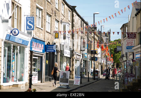 Shopping street, High Street, Skipton, North Yorkshire, England, UK Stock Photo