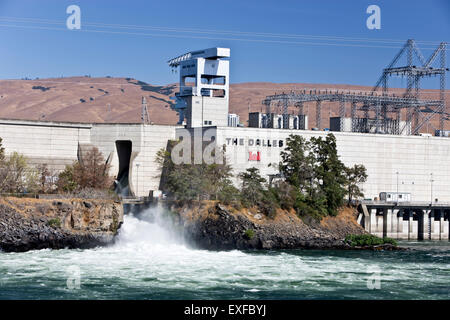 Spillway, The Dalles Lock & Dam, Hydroelectric Project. Stock Photo