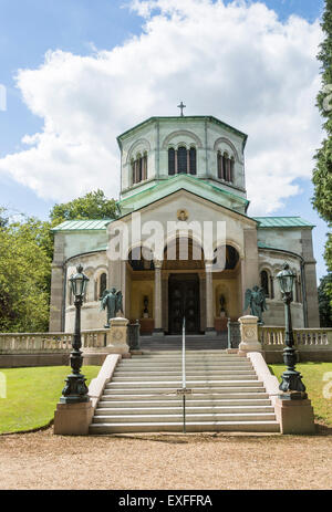 queen mausoleum frogmore royal victoria albert prince england alamy tomb consort windsor burial place