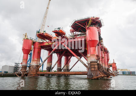Borgholm Dolphin accommodation platform in Belfast for repairs. Stock Photo