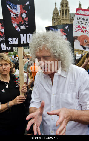 14th July 2015. Brian May   at a rally to protest against proposed changes to the Hunting Act, Stock Photo