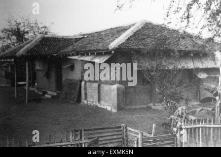 Mahatma Gandhi hut, Sevagram Ashram, Sewagram, Wardha, Nagpur, Maharashtra, 1940, India, Asia, old vintage 1900s picture Stock Photo