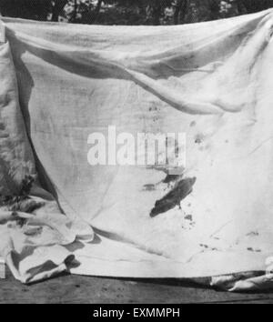 Mahatma Gandhi Dhoti With Blood Stains At The Time Of Assassination ...