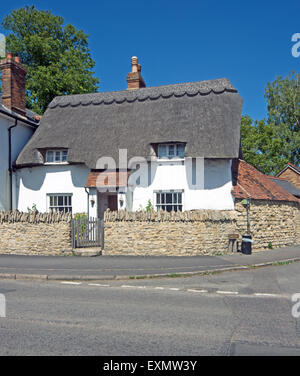 Long Crendon, Buckinghamshire,Thatched Cottage Stock Photo