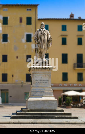 Statue of Giuseppe Garibaldi, stiuated in a square in Lucca, Italy Stock Photo